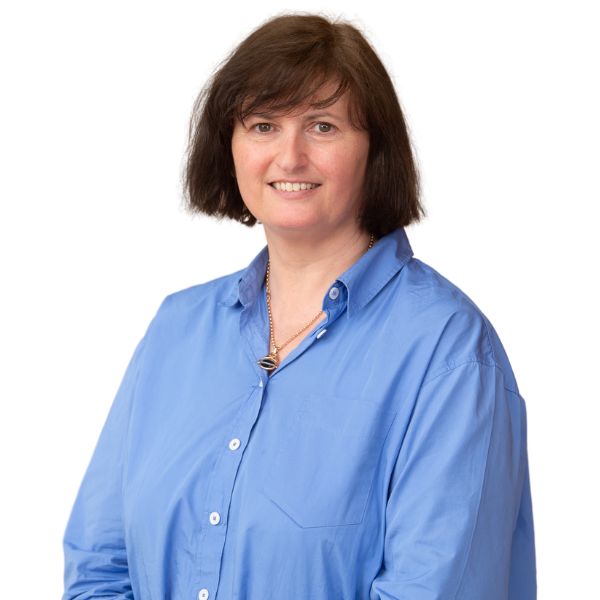 Eimear Gallagher headshot